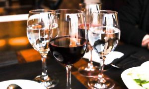 wine-4100669-